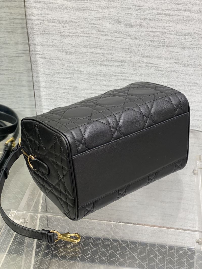chr1st1an D10r boston bags